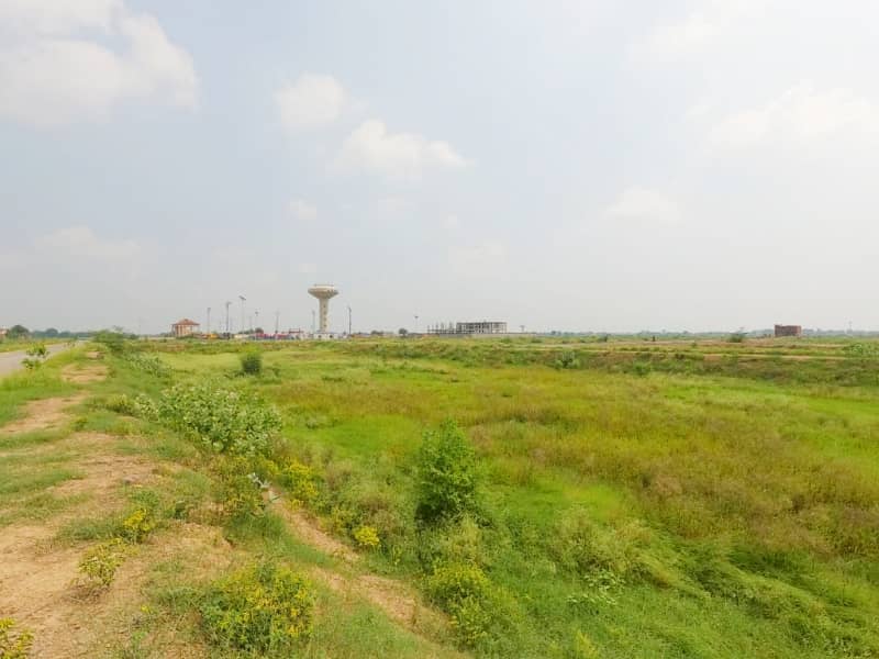 Prime Location 5 Marla Residential Plot For sale In The Perfect Location Of LDA City Phase 1 4