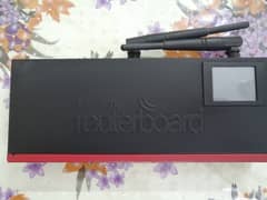 MicroTik Routerboard RB2011 Gigabit LAN and Wirless AP 0