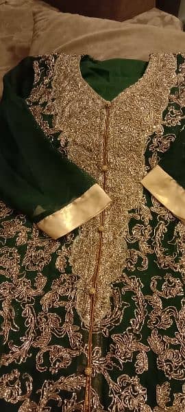 beautiful elegant dresses in good condition 1