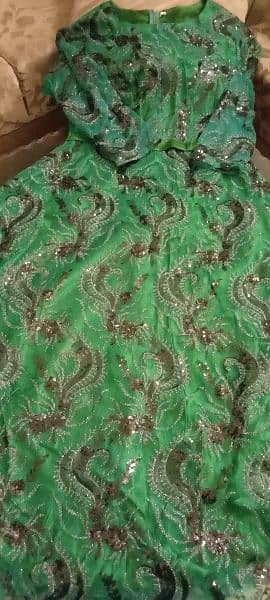 beautiful elegant dresses in good condition 16