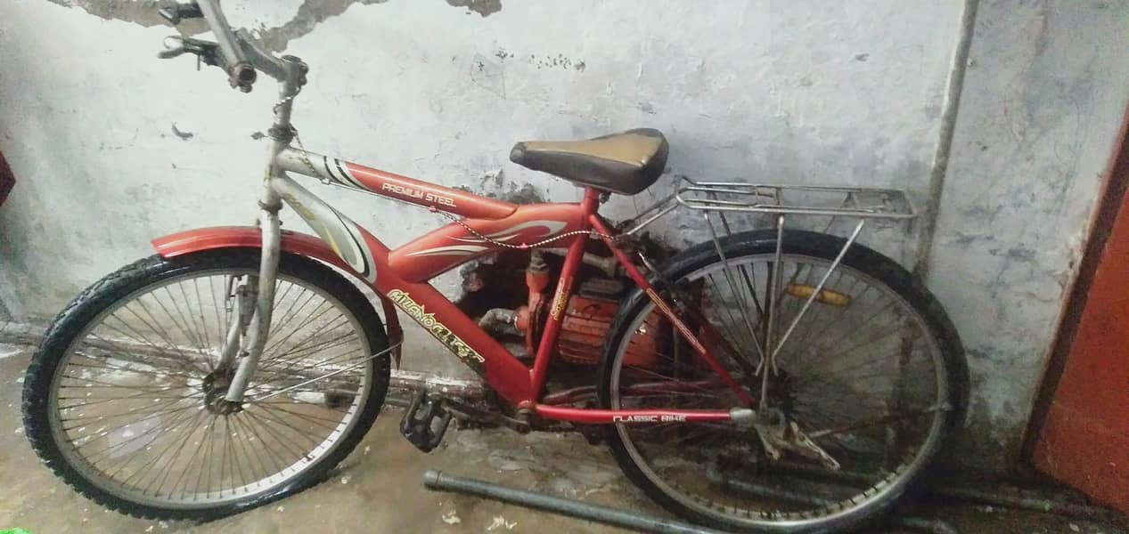 Classic road bicycle for sale only in 9000 9