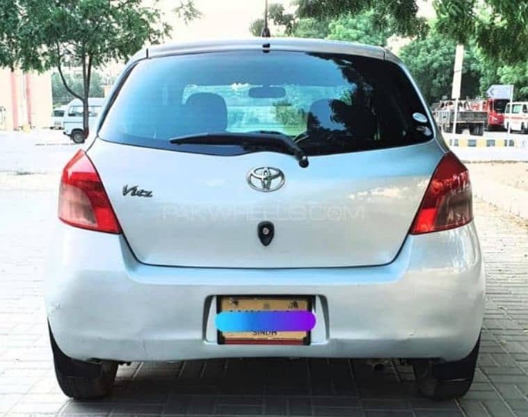 Toyota Vitz 2007 automatic 10