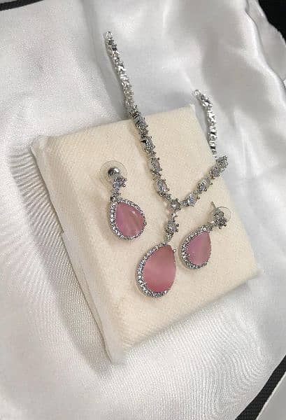 Rhinestone Necklace or Earring Jewelry Set for Girl's 9