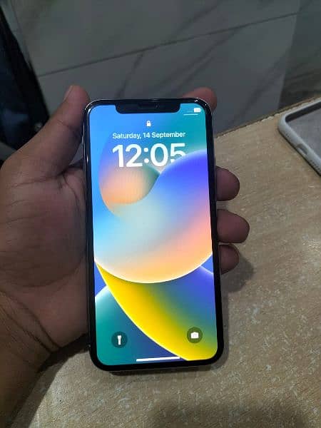 iPhone x 256gb factory unlocked   urgent sale.   cont. 0301-1571279 2