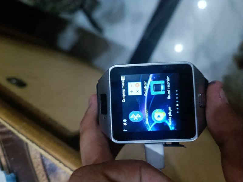 smart watch with sim card 1