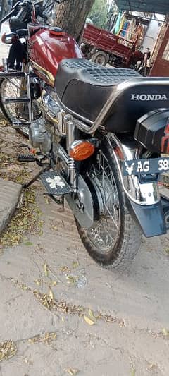 honda 125 . . salf 0