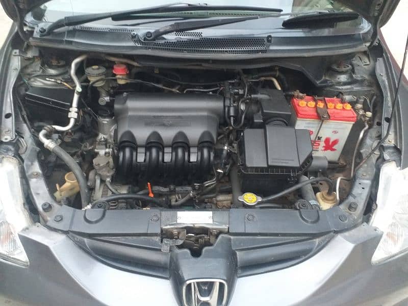 Honda City IDSI 2004 8