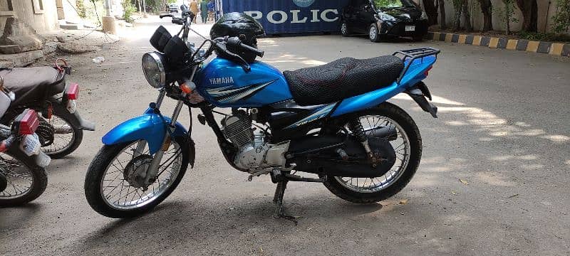 Yamaha YBZ 125 Blue color 3