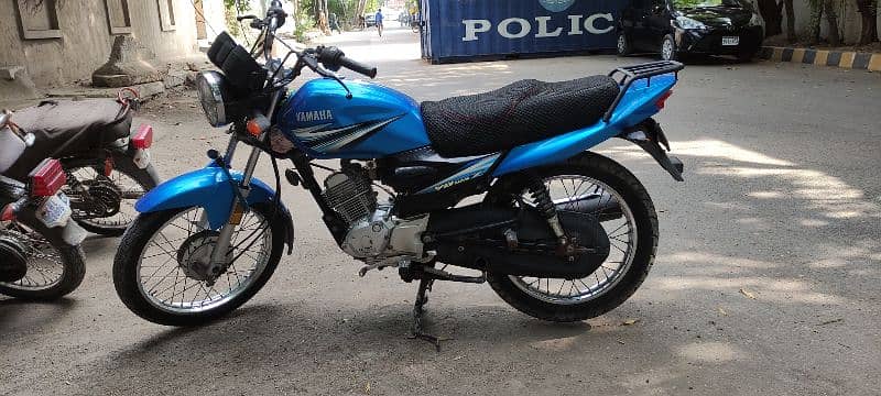 Yamaha YBZ 125 Blue color 7