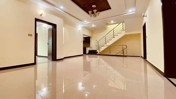 1 Kanal Beautiful Designer Upper For Rent In Near Park And MacDonald Dha Phase 2 Islamabad 6