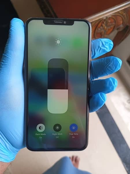 Iphone 11 Pro Max factory unlock Non Pta 7