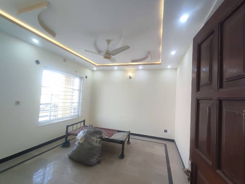 Upper Portion For Rent In G15 Size 1 Kanal Separate Gate Entrance Water Gas Electricity All Facilities Near To Markaz Best Location Five Options Available 4