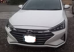 Hyundai Elantra 2022