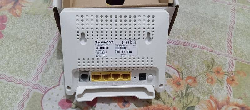 Segecom 150 Mbps wireless ADSL2 + Router 3