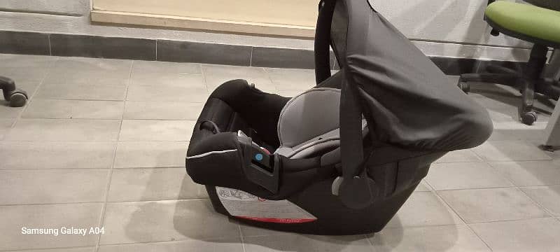 car seat for sale 0