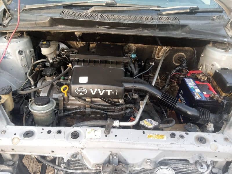 Toyota Vitz 2001/2006 Karachi port clear urgent sale in cheap price 6