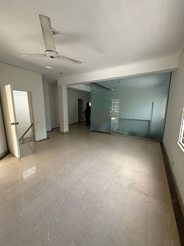 12 Marla double store house for rent in gulberg 3 5