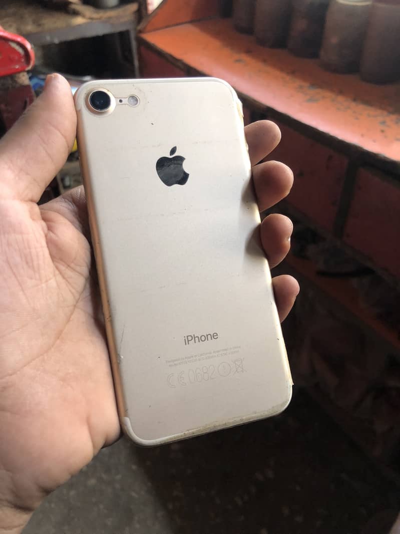 iPhone 7 pta Approved 5