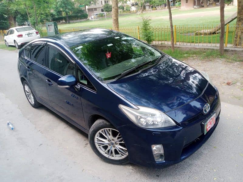 Toyota Prius 2011 5