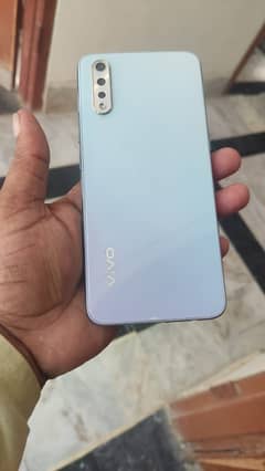 vivo s1