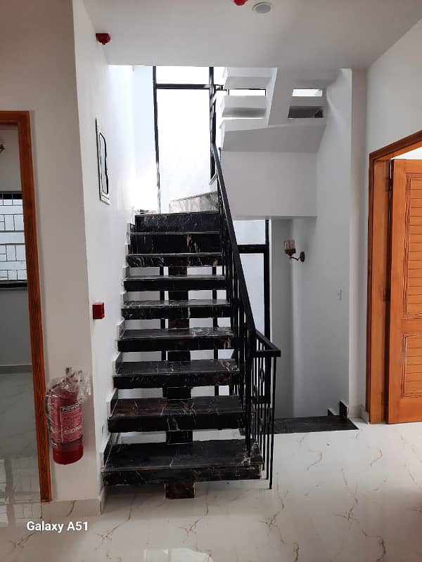 5 MARLA IDEAL LOCATION BRAND NEW HOUSE FOR SALE IN DHA RAHBAR BLOCK H 13