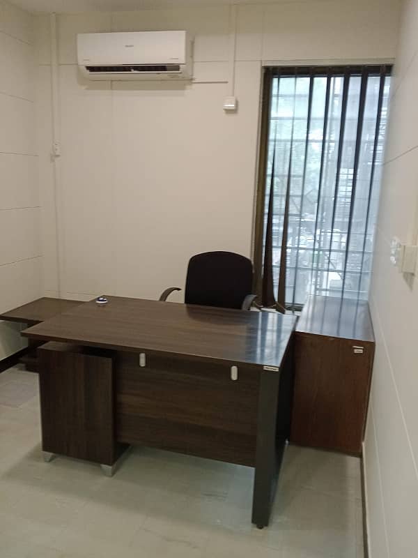 2000 Square Feet Fully Furnished Office For Rent In Main Boulevard Gulberg 8