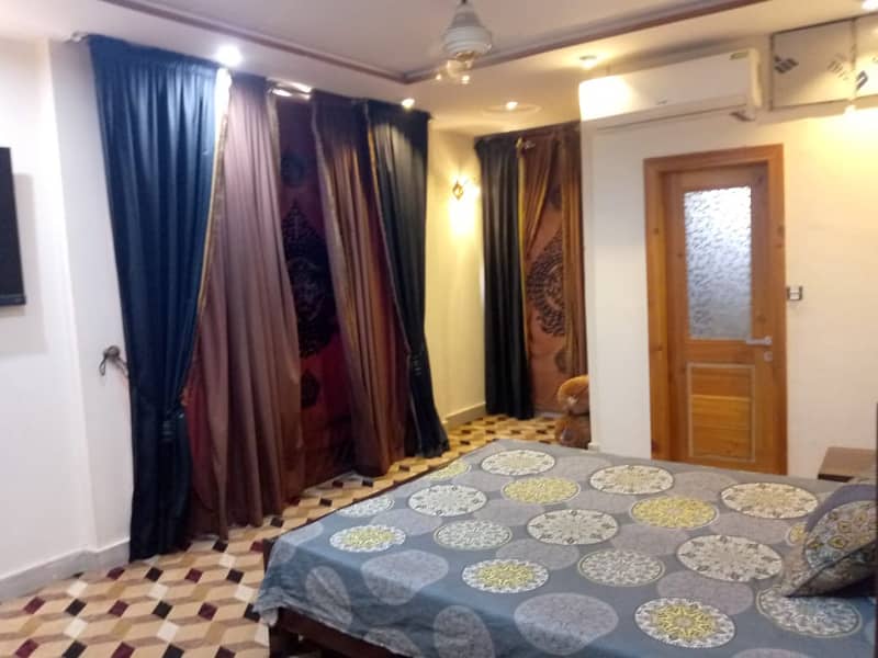 Furnished Room Available For Rent In Model Town 6