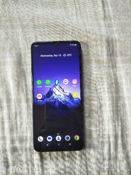 realme Note 50 4+4/128 - Almost 1 year warranty 1