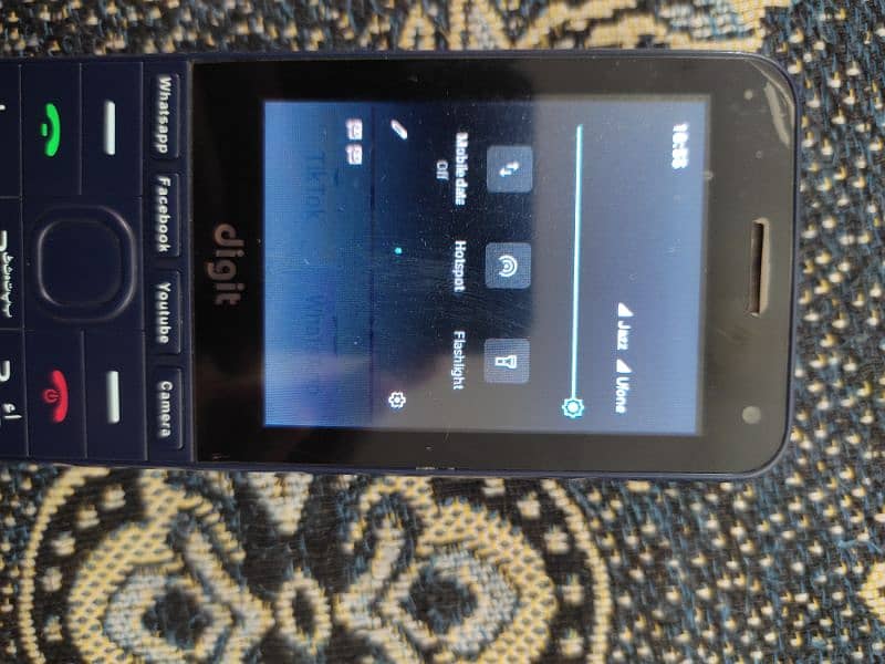 Touch Screen Digit 4G mobile phone for sale 3