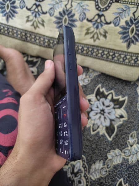 Touch Screen Digit 4G mobile phone for sale 5