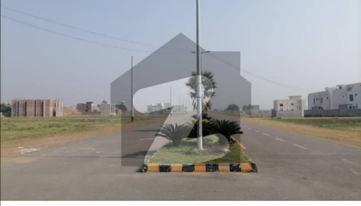 Prime Location 10 Marla Residential Plot In Garden Town Phase 3 Is Best Option 2