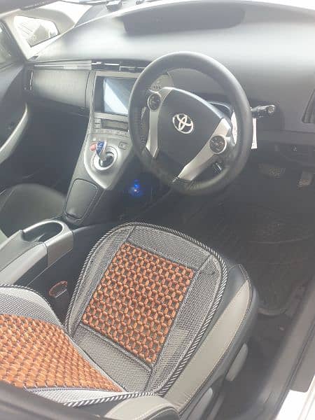 Toyota Prius model 2015. import year 2019 5