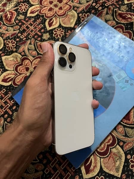 iphone 13pro max white 128gb 89BH 10