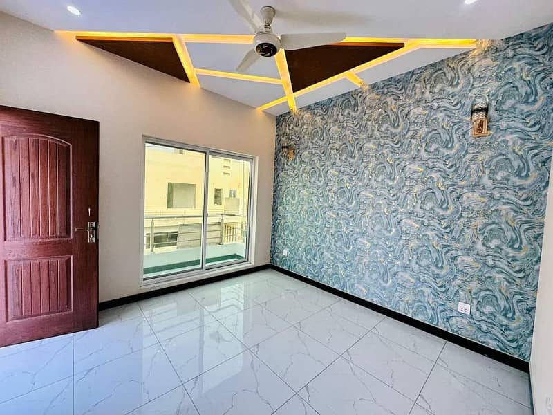 5 marla house for sale in paragon city lahore 4