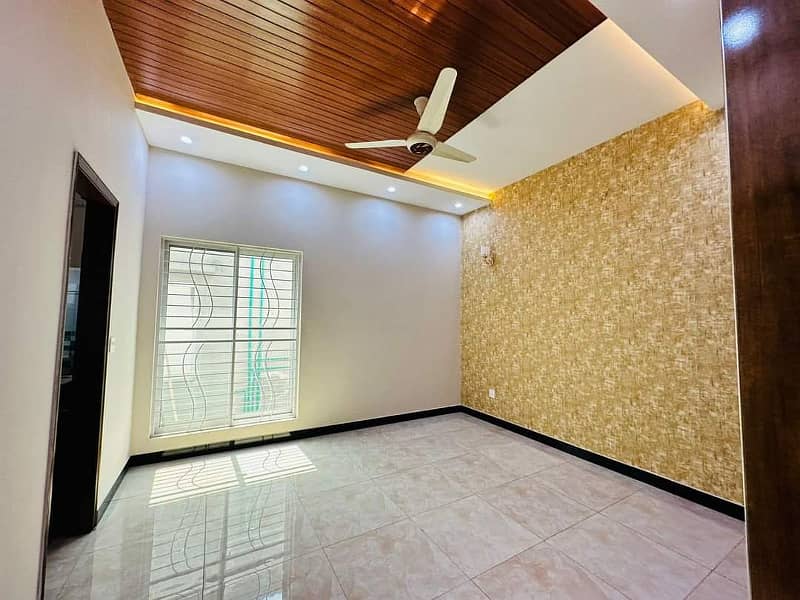 5 marla house for sale in paragon city lahore 7