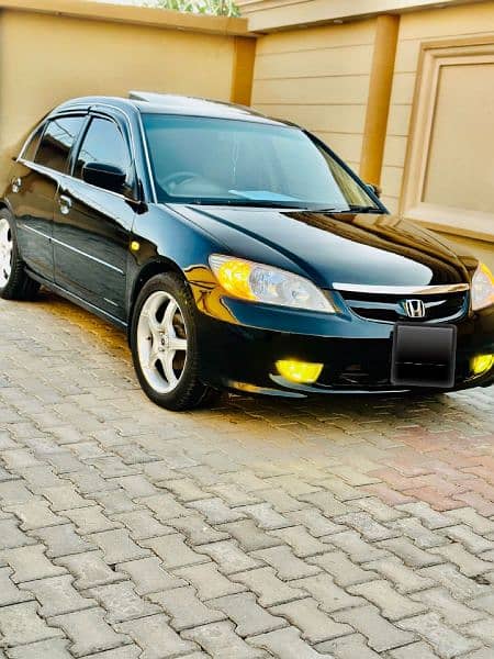 Honda Civic Oriel 2004 8