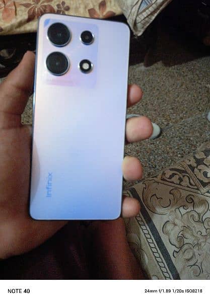 note 30 infinix 1