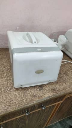 Used Chinese ultrasound machine (with or without battery backup)