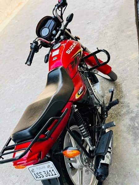 Suzuki GD 110  Model  2022 Red Colour 1