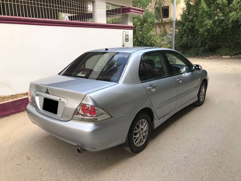 Mitsubishi Lancer 2006 GLX 1.6 Automatic, 1st Owner. 8