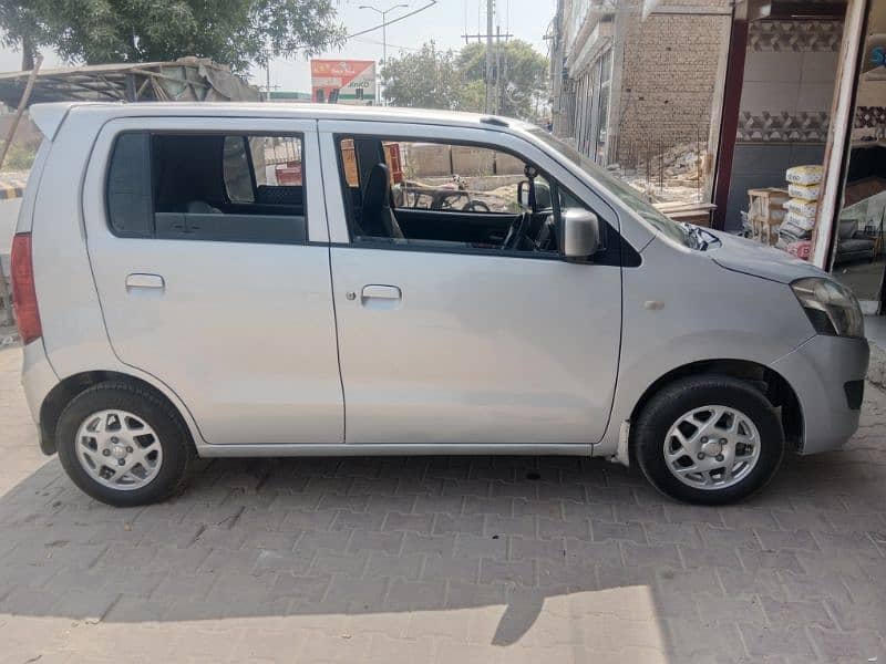 Suzuki Wagon R 2019 7