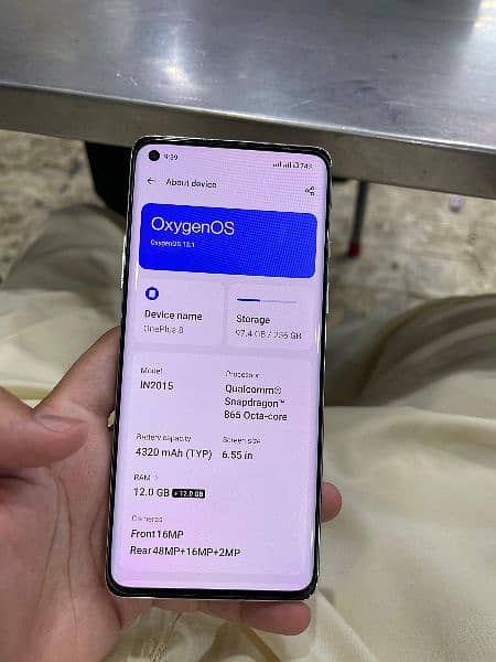 OnePlus 8 (12-256) 3