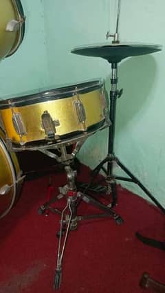 only 5pcs drum set