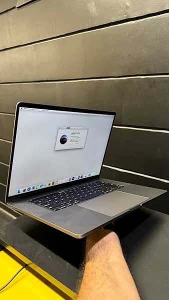 MacBook Pro 16inch 2019 4