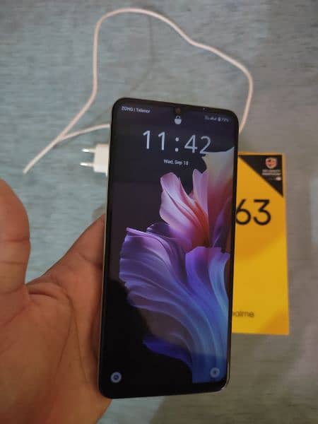 realme c63 6