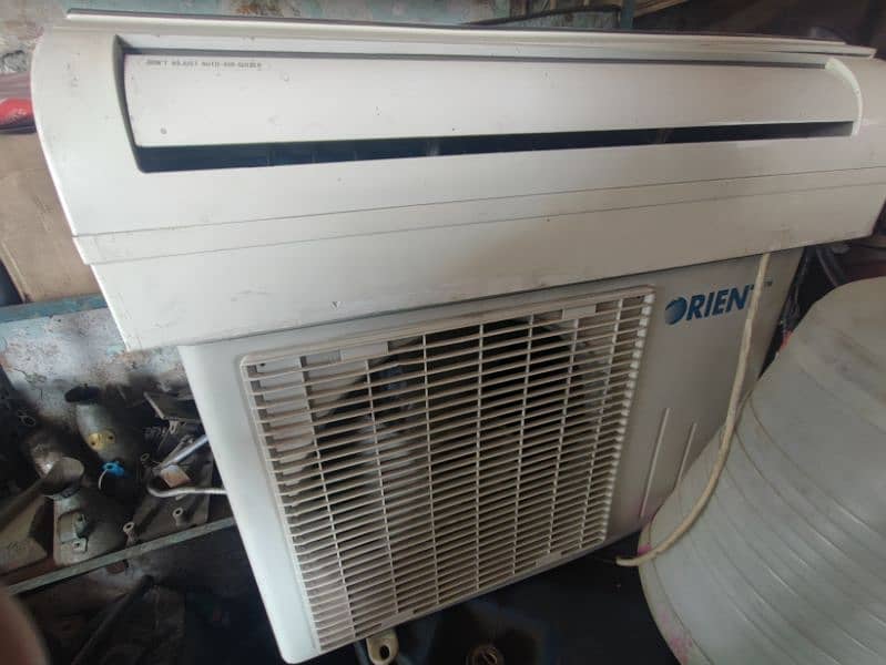 ORIENT 1 ton AC good condition 0