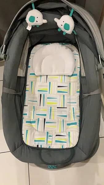 Baby swing Mastela Deluxe 3 in 1 multi functional Basinet 1