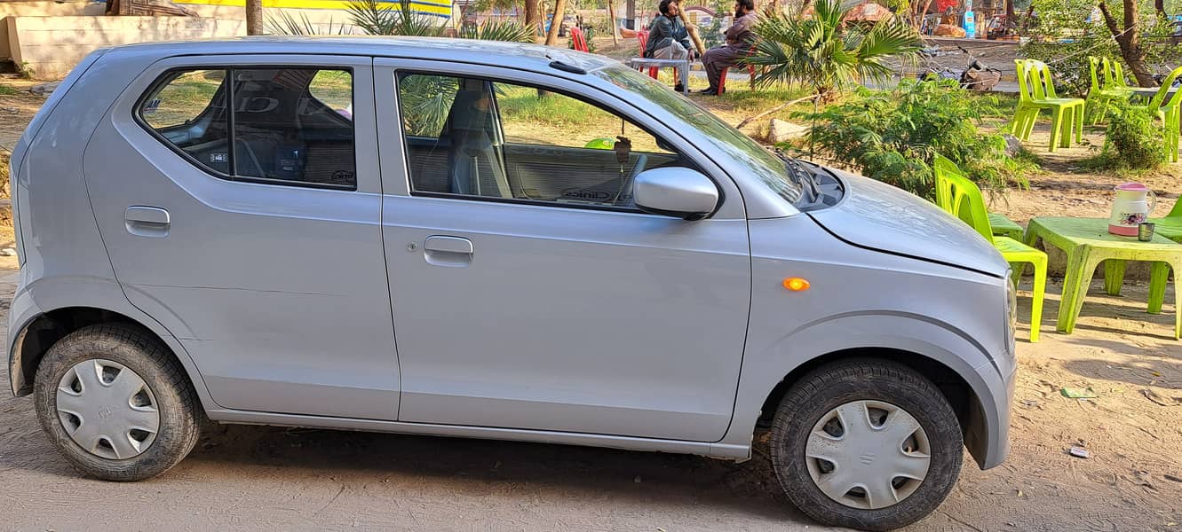 Suzuki Alto 2022 VXL in Excellent Condition (just 1900 KM Driven) 6