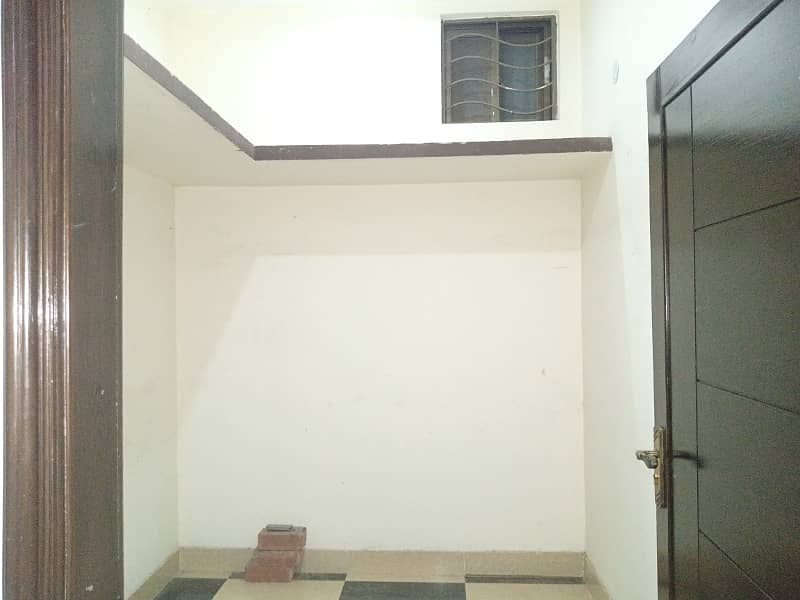 HOUSE FOR RENT DOUBLE STOREY 1