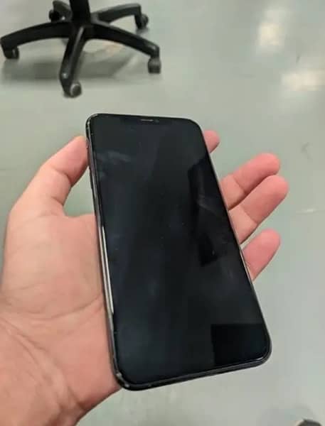 iPhone 11 Pro Max non pta factory unlock 10